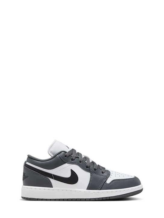 Jordan: Air Jordan 1 Low sneakers - White/Black - kids-boys_0 | Luisa Via Roma