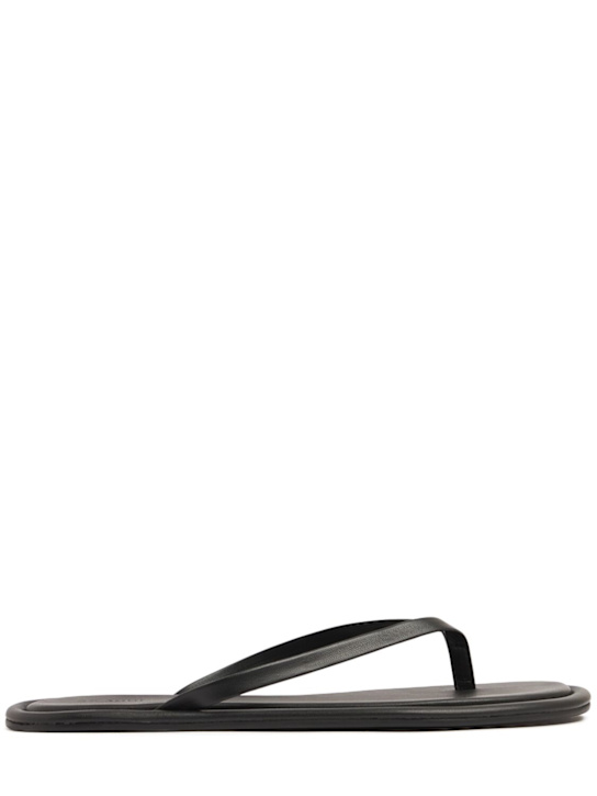 St. Agni: 5mm Leather flip flop sandals - women_0 | Luisa Via Roma