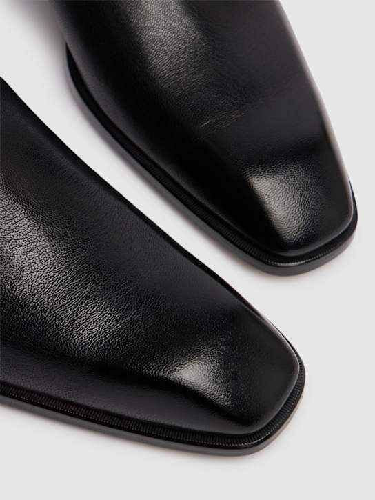 Tom Ford: Kenneth grained leather buckle boots - men_3 | Luisa Via Roma