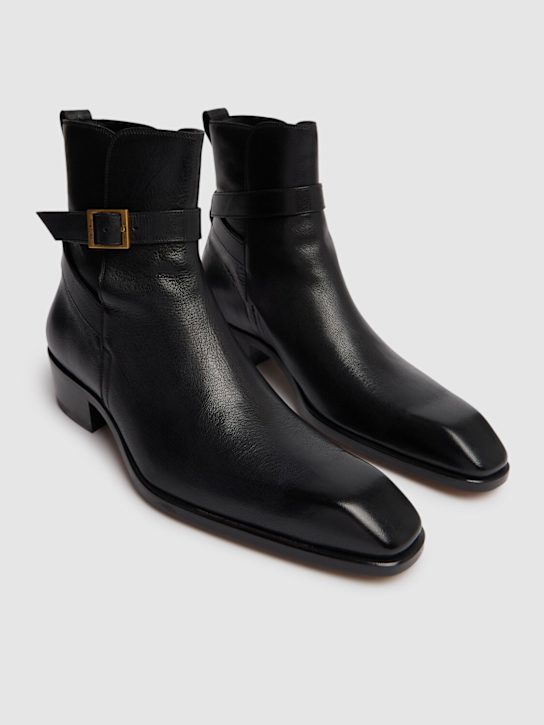 Tom Ford: Kenneth grained leather buckle boots - men_2 | Luisa Via Roma