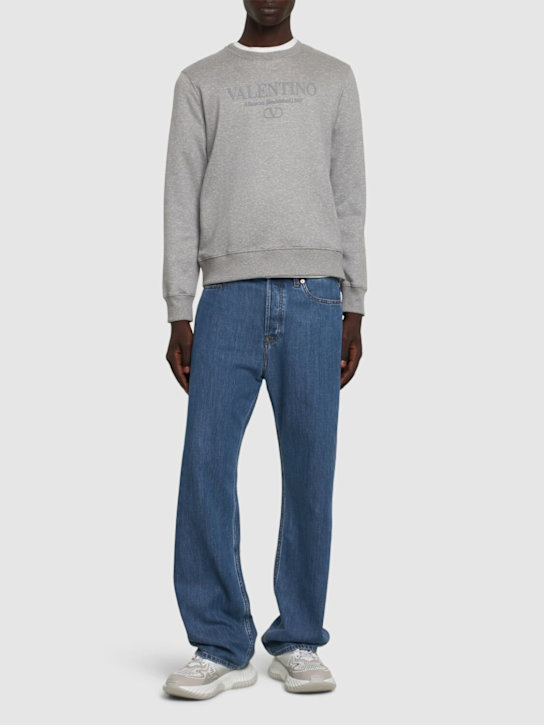 Valentino: Sweat-shirt en jersey de coton mélangé à logo - men_1 | Luisa Via Roma