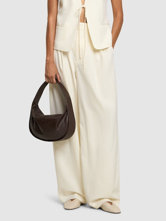 St. Agni: Soft Arc leather tote bag - women_1 | Luisa Via Roma