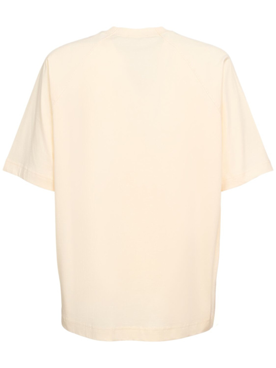 Jacquemus: Le t-shirt typo jacquemus logo t-shirt - Light Beige - men_3 | Luisa Via Roma