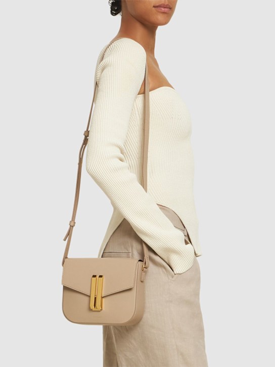 DeMellier: Kleine Tasche aus Glattleder "Vancouver" - Graubraun - women_1 | Luisa Via Roma