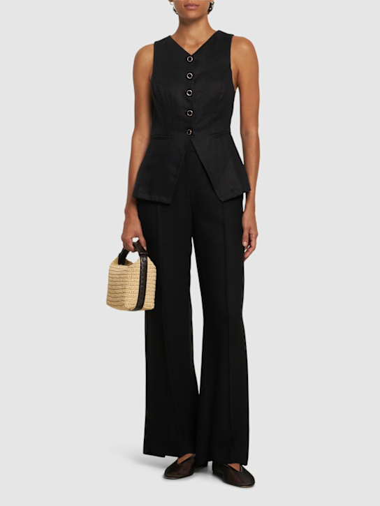 Reformation: Aspen リネントップ - ブラック - women_1 | Luisa Via Roma