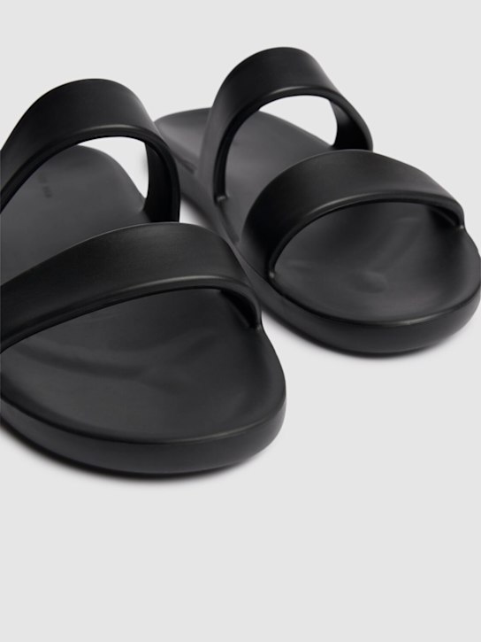 The Row: Rubber sandals - Black - women_1 | Luisa Via Roma