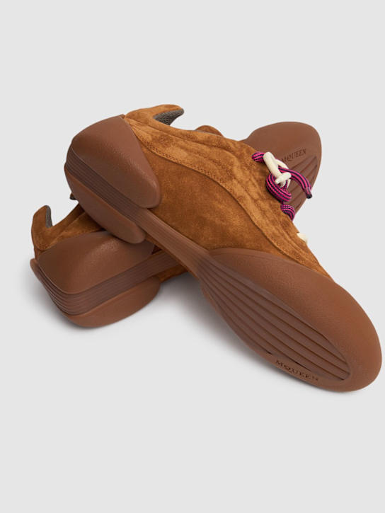 McQueen: Sneakers Flexion in pelle - Farro - men_3 | Luisa Via Roma