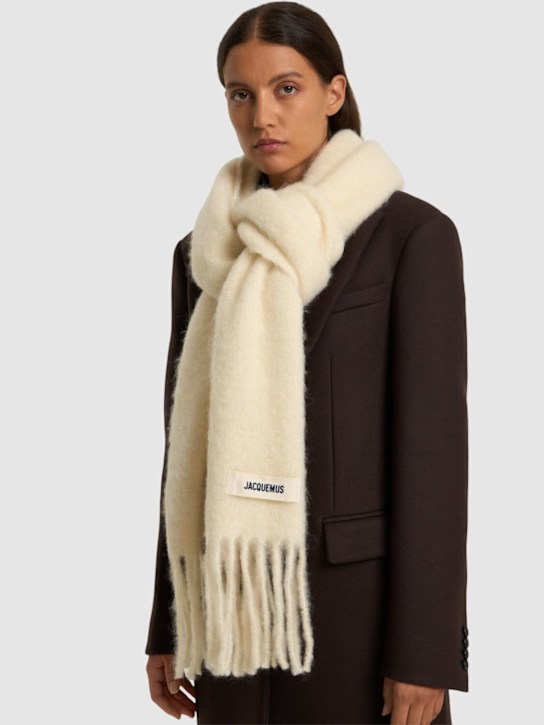 Jacquemus: L'Echarpe Carro mohair blend scarf - women_1 | Luisa Via Roma