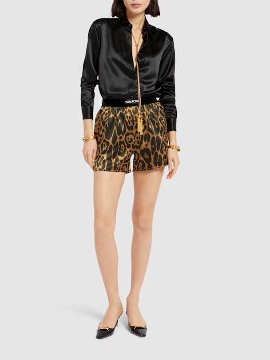 Tom Ford: Leopard print stretch silk satin shorts - women_1 | Luisa Via Roma