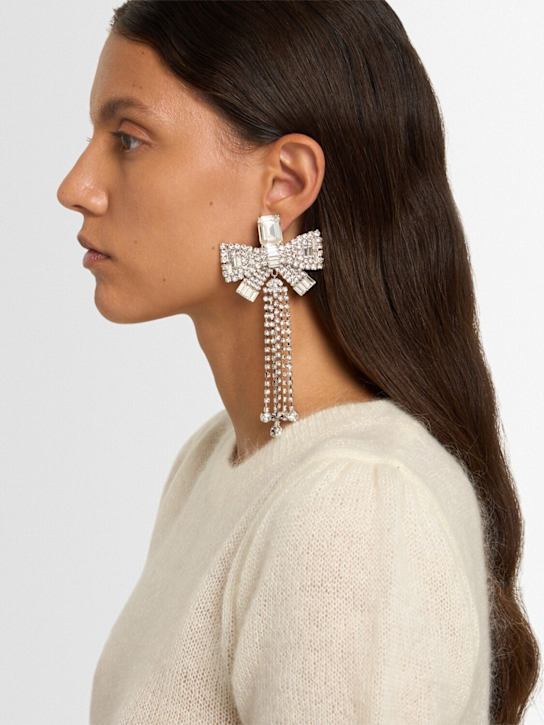 Self-portrait: 水晶蝴蝶结吊坠耳环 - women_1 | Luisa Via Roma