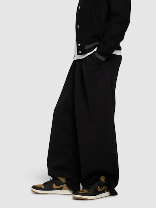 Nike: Sneakers "Air Jordan 1 Retro High OG“ - men_1 | Luisa Via Roma