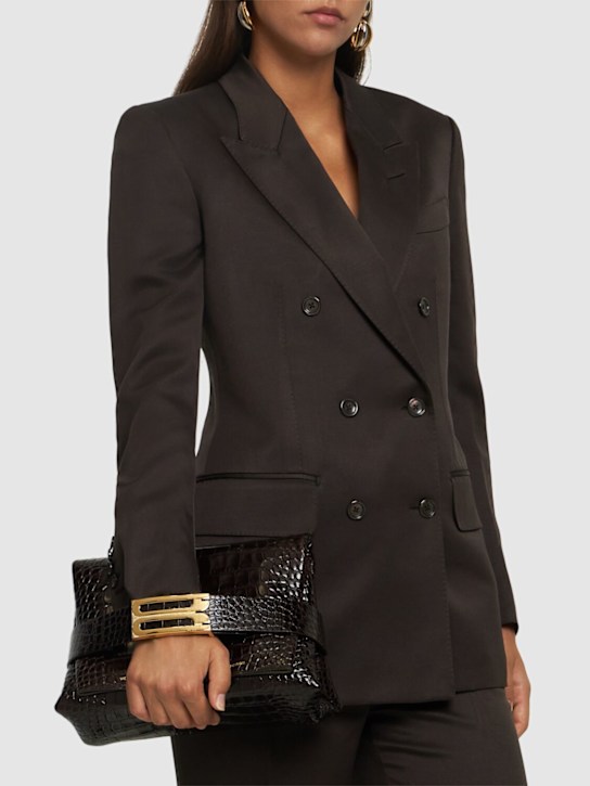 Victoria Beckham: B Buckle Chain エンボスレザークラッチ - women_1 | Luisa Via Roma