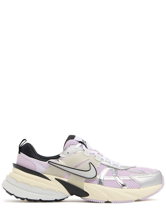 Nike: Sneakers V2k Run - women_0 | Luisa Via Roma