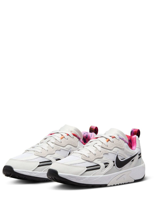 Nike: Sneakers Futura JAM Olympics - women_1 | Luisa Via Roma