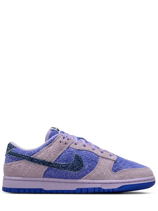 Nike: Sneakers Dunk Low SE - women_0 | Luisa Via Roma