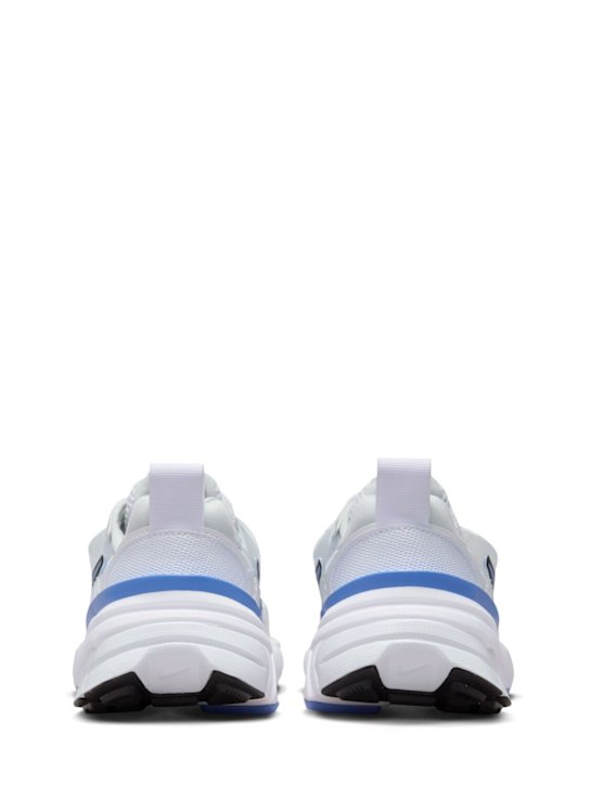 Nike: Sneakers V2K Run - Bianco/Blu Royal - women_3 | Luisa Via Roma