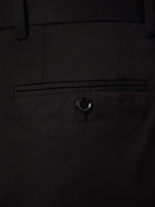 Dolce&Gabbana: Double pleat Bermuda shorts - Black - men_5 | Luisa Via Roma
