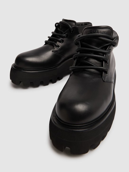McQueen: 70mm Sofa leather lace-up shoes - Black - men_2 | Luisa Via Roma