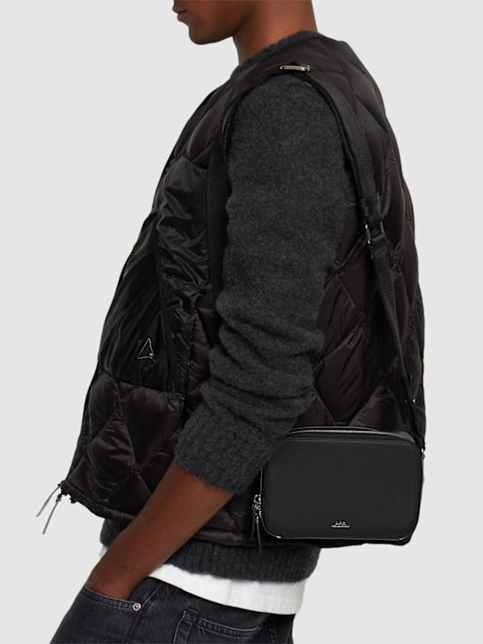 A.P.C.: Logo leather camera bag - men_1 | Luisa Via Roma