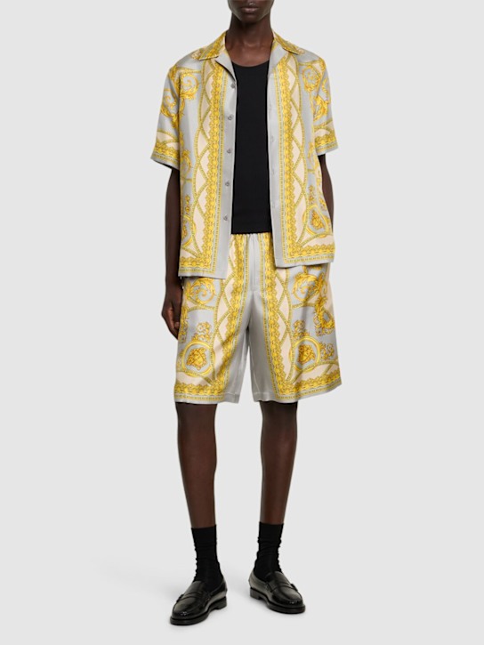 Versace: Baroque print silk shorts - men_1 | Luisa Via Roma