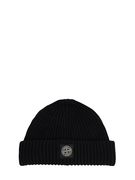 Stone Island: Virgin wool beanie - men_0 | Luisa Via Roma