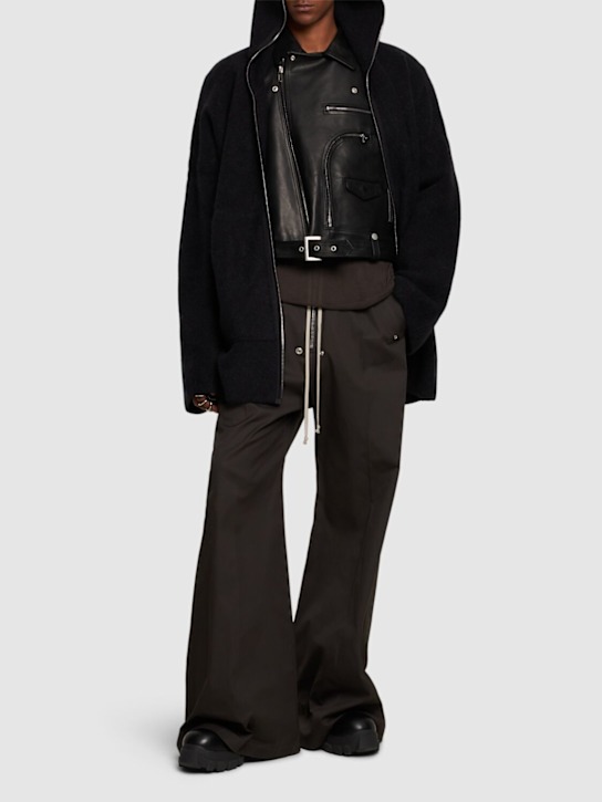 Rick Owens: Wide Bela cotton poplin pants - Dust - men_3 | Luisa Via Roma