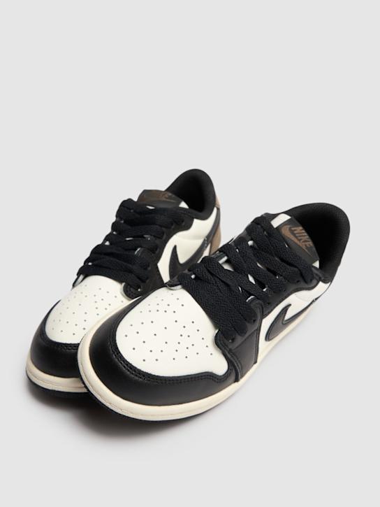 Jordan: Jordan 1 Retro Low OG sneakers - kids-boys_1 | Luisa Via Roma
