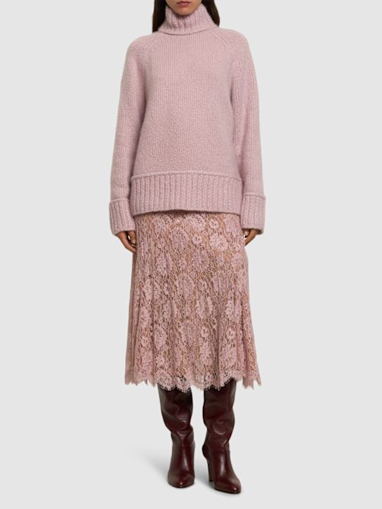 Michael Kors Collection: Oversize cashmere blend t-neck sweater - Pink - women_1 | Luisa Via Roma