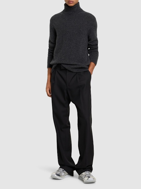 Laneus: Pleated pants - men_1 | Luisa Via Roma