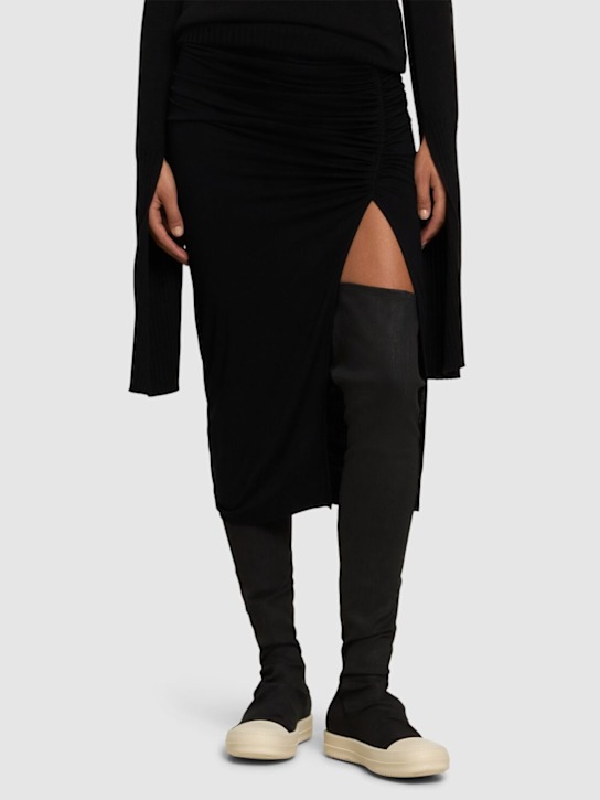 Rick Owens DRKSHDW: 20mm Denim over-the-knee boots - women_1 | Luisa Via Roma