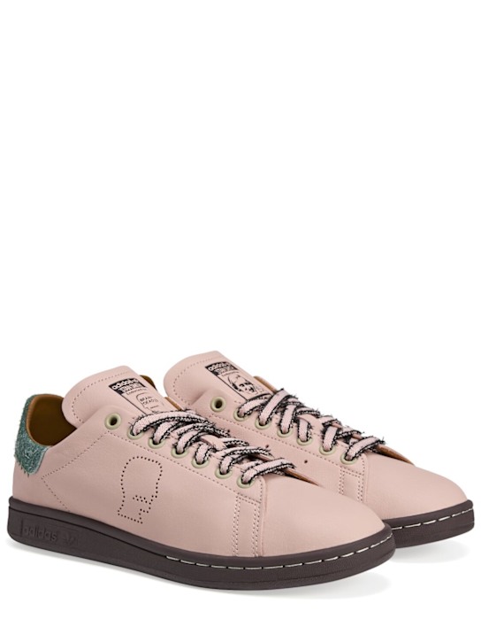 adidas Originals: Brain Dead Stan Smith sneakers - men_1 | Luisa Via Roma