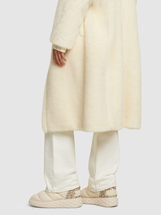 Jimmy Choo: 30mm Xan shearling snow boots - White - women_1 | Luisa Via Roma