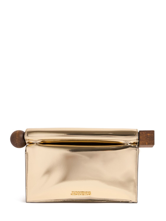 Jacquemus: La Pochette Rond Carre leather clutch - women_0 | Luisa Via Roma