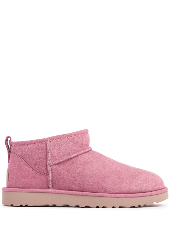 Ugg: Stivali Classic Ultra Mini in shearling 10mm - women_0 | Luisa Via Roma