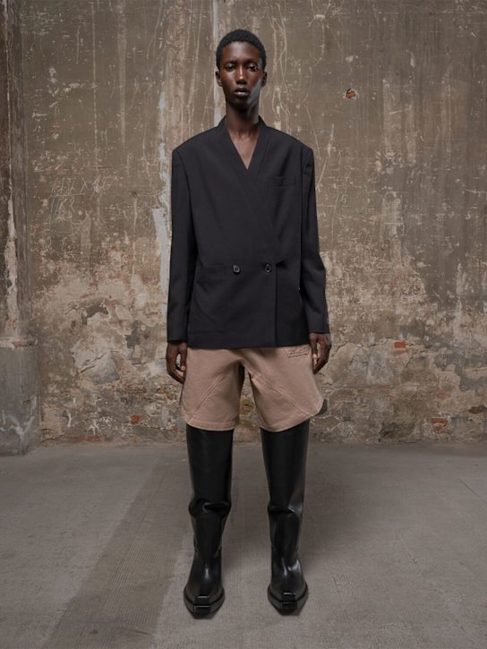 JW Anderson: Twisted cotton workwear shorts - Cream - men_3 | Luisa Via Roma