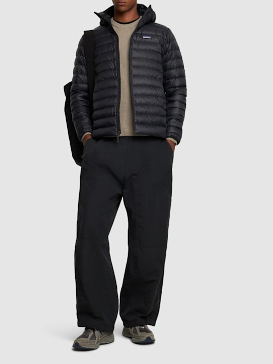 Patagonia: Hooded down jacket - Black - men_1 | Luisa Via Roma