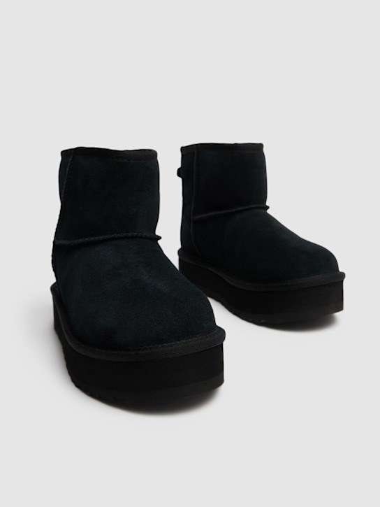 Ugg: Classic Mini Platform剪羊毛靴子 - 黑色 - kids-girls_1 | Luisa Via Roma