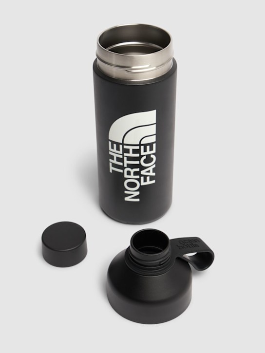 The North Face: 1L thermal water bottle - men_1 | Luisa Via Roma