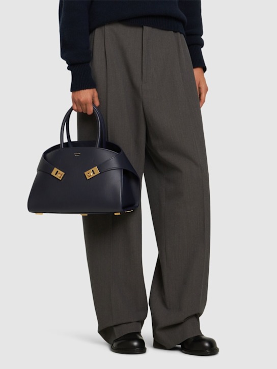Ferragamo: Small Hug leather tote bag - women_1 | Luisa Via Roma