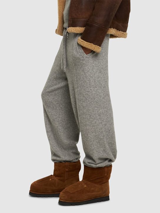 Acne Studios: Batter Low boots - men_1 | Luisa Via Roma