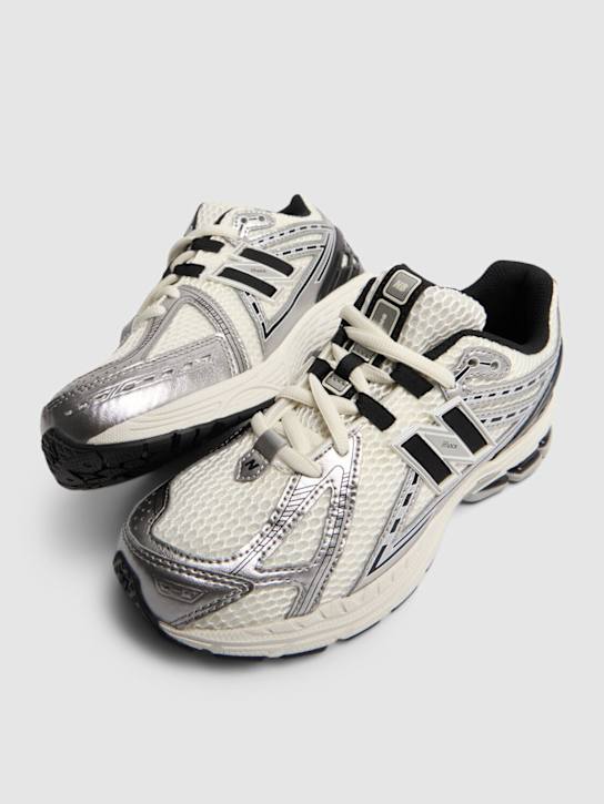 New Balance: 1906 スニーカー - kids-girls_1 | Luisa Via Roma
