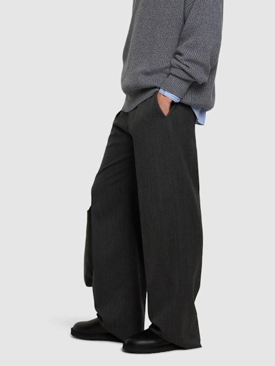 Ugg: Classic Ultra Mini LTHR Regen boots - men_1 | Luisa Via Roma