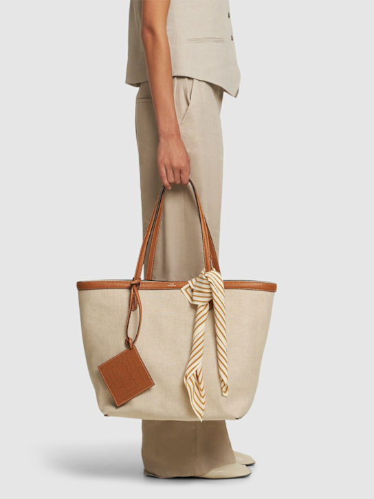 Toteme: Travel canvas tote bag - women_1 | Luisa Via Roma