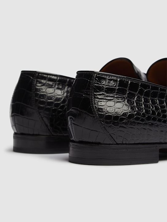 Tom Ford: Croc embossed formal loafers - Black - men_5 | Luisa Via Roma