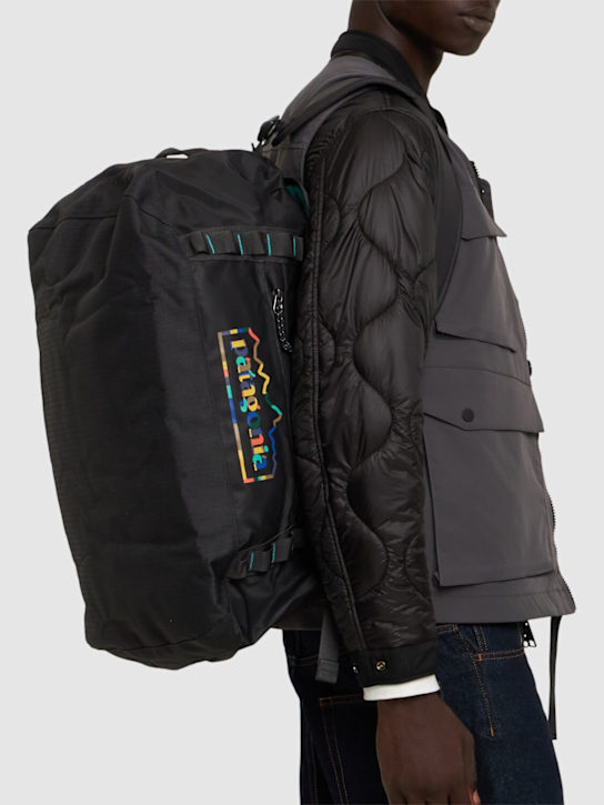 Patagonia: 40L Black Hole nylon duffle bag - men_1 | Luisa Via Roma