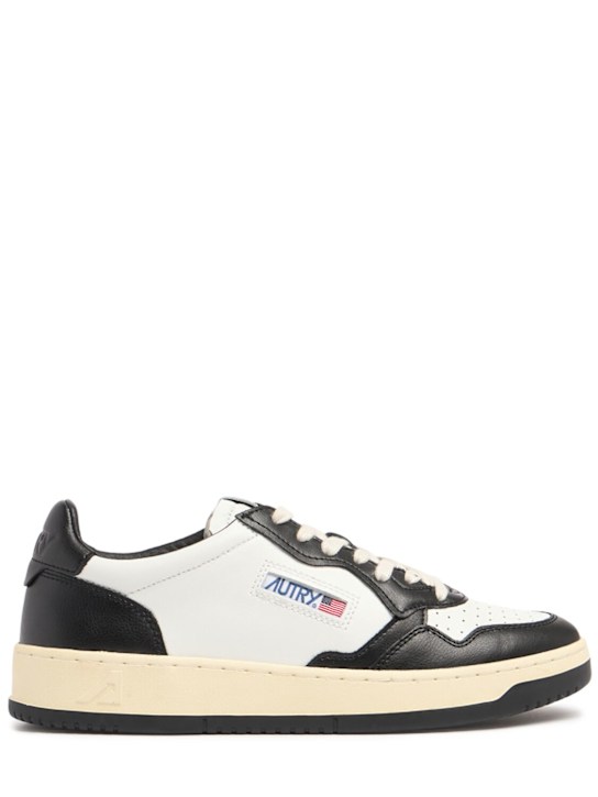 Autry: Medalist Low sneakers - White/Black - men_0 | Luisa Via Roma