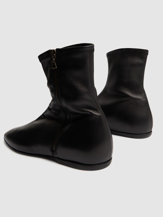 Dries Van Noten: Smooth leather boots - men_2 | Luisa Via Roma