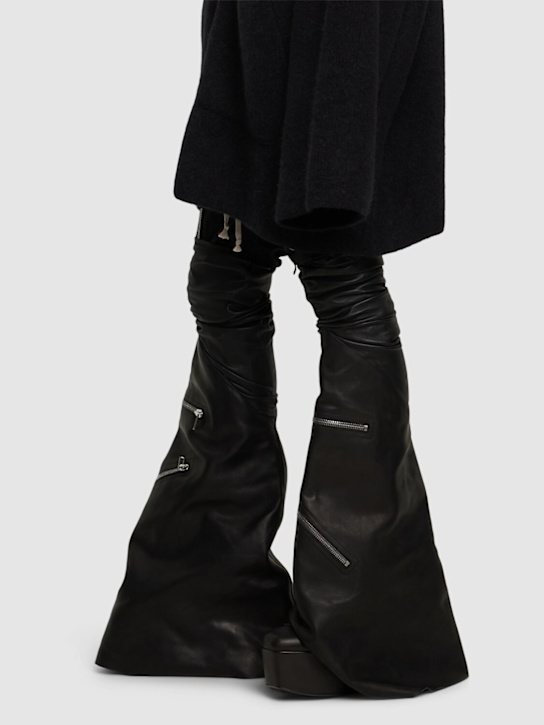 Rick Owens: Cargowedge leather boots - men_2 | Luisa Via Roma