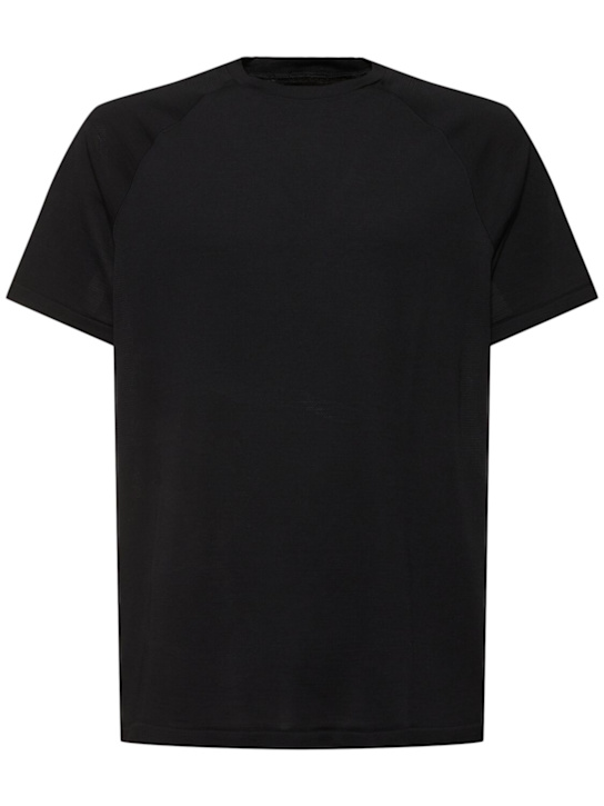 Y-3: Run short-sleeved tech t-shirt - men_0 | Luisa Via Roma