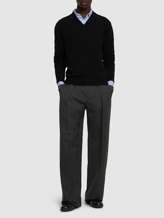 Seven Gauge: Wool v-neck sweater - men_1 | Luisa Via Roma